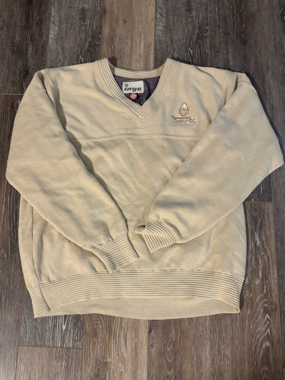 VINTAGE KANANASKIS ingo gore Men's Cream V-Neck Sweater with windstopper lining